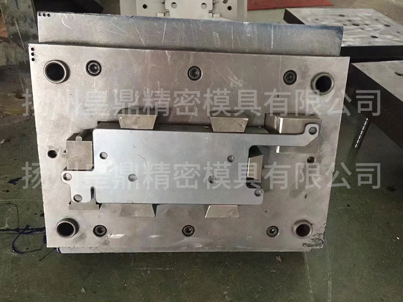 ����ѹģ��