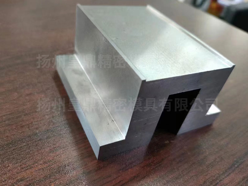 �Զ����������