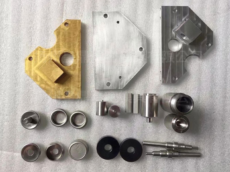 �Զ����������